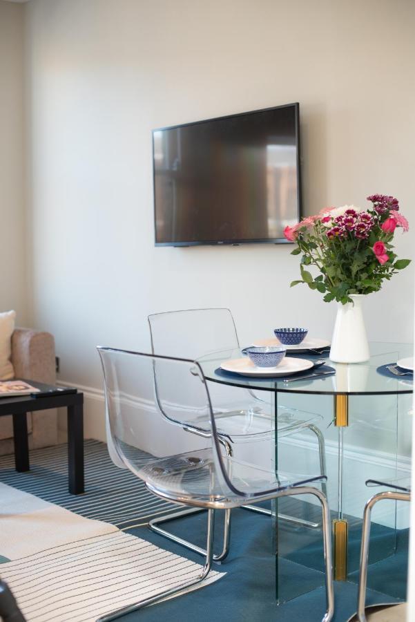 Capital Sloane Street Studio With Balcony London Luaran gambar